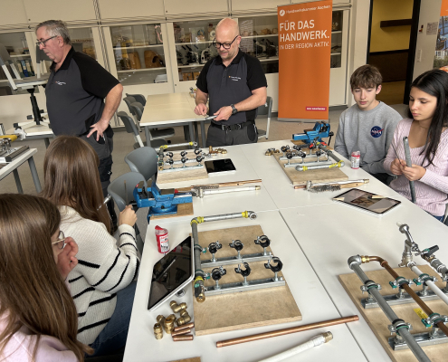 5F61AFD9-51CB-480C-A1F7-E770955EE8D7