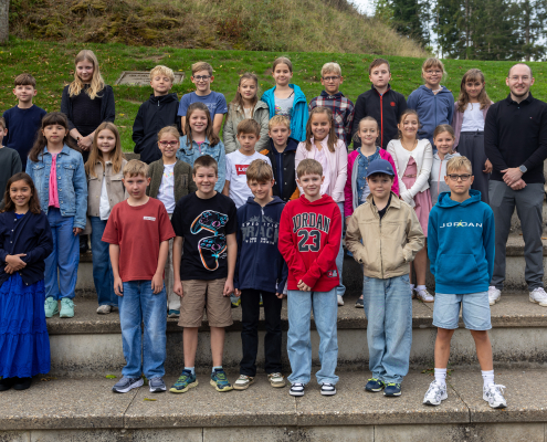 JB26_Gemeinschaft_01_neue Fünfer_Bild04